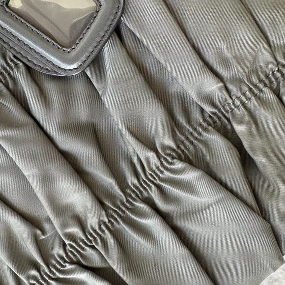 Prada - Grey Tessuto Gaufre Nylon - Crossbody Bag - Picture 5 of 16